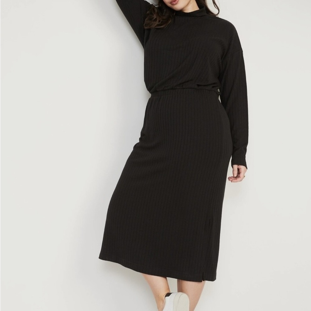 Old Navy New Black Ribbed Dress size Medium Tall